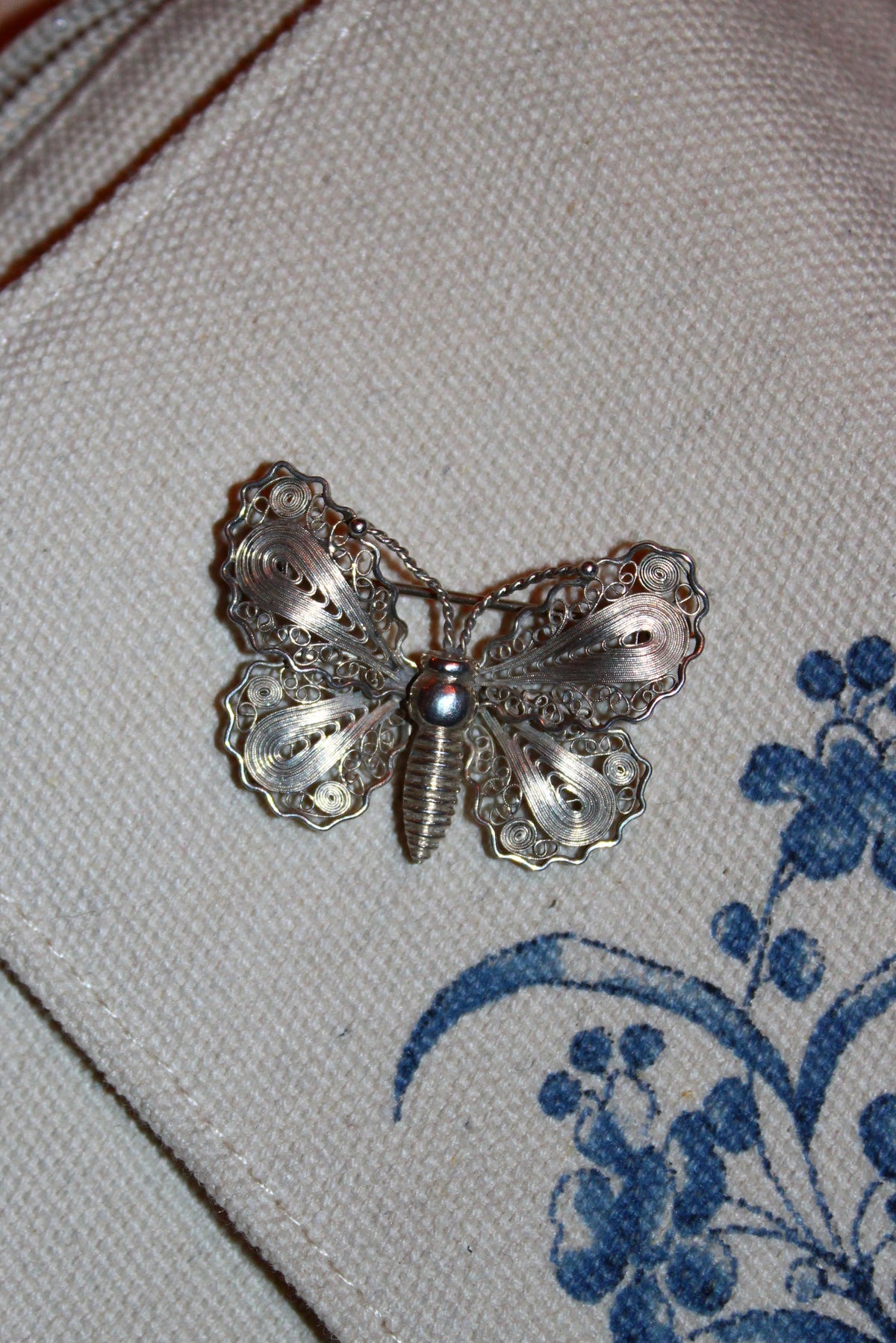 Vintage John L sommerfugl brooche i sterlingsølv