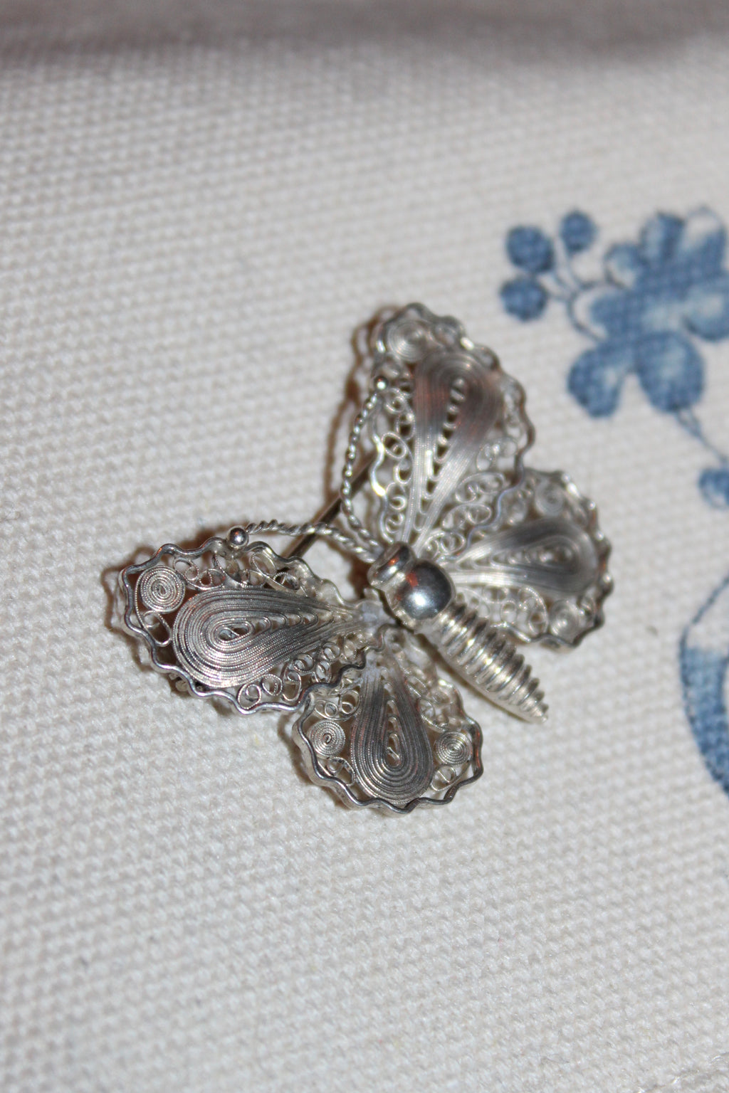 Vintage John L sommerfugl brooche i sterlingsølv