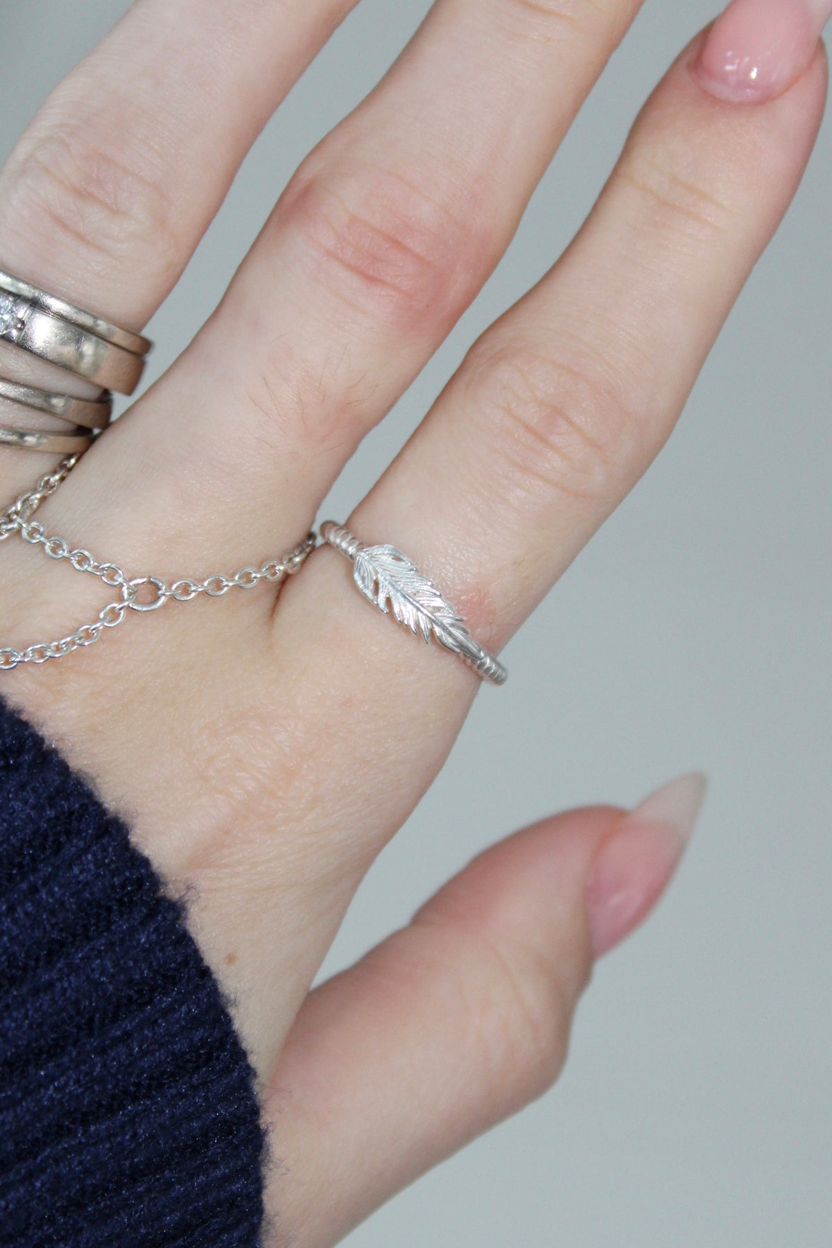 Vintage snoet sterlingsølv ring med fjer, str, 52,5