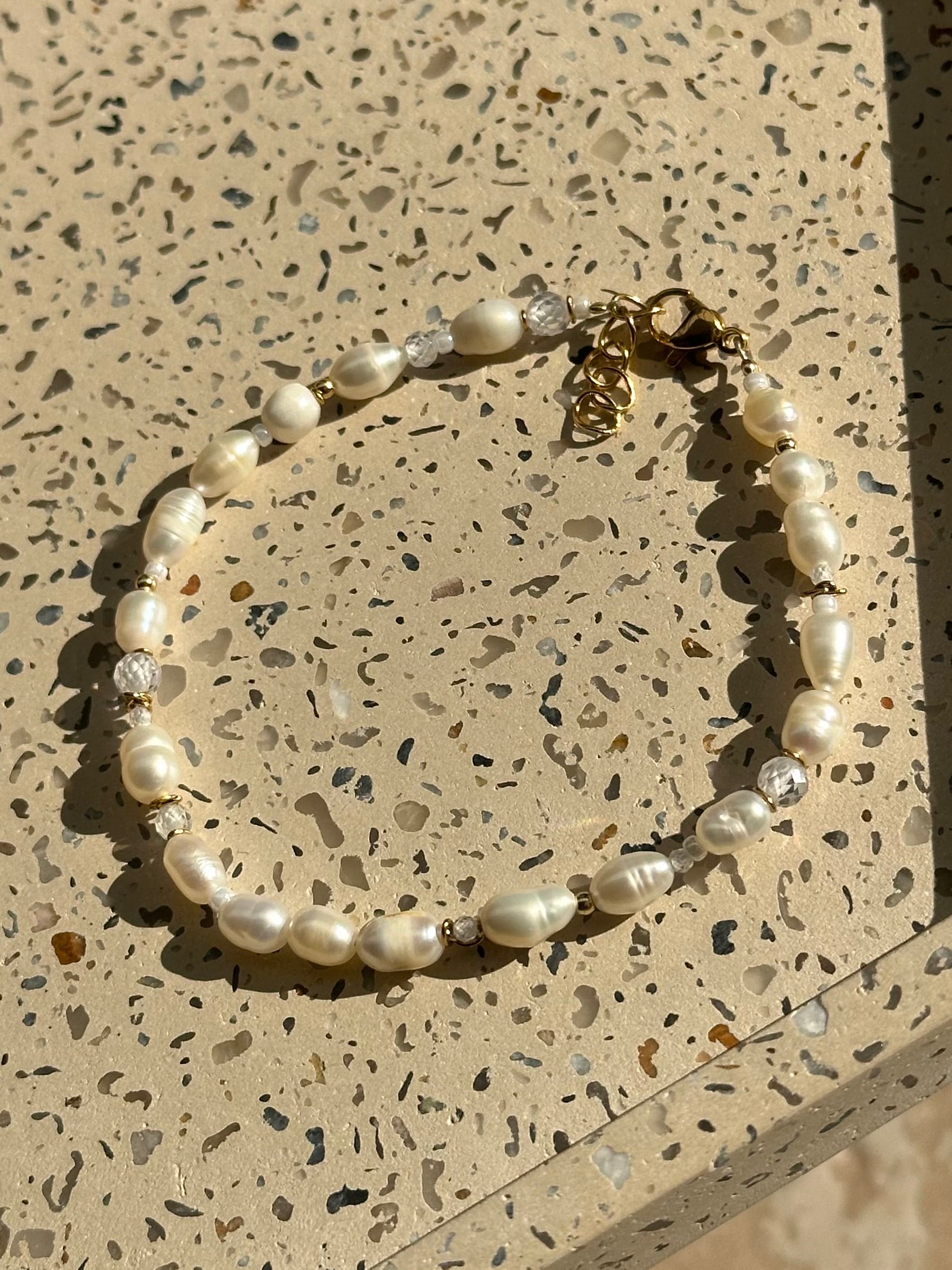 Perla Ferskvandsperle-armbånd