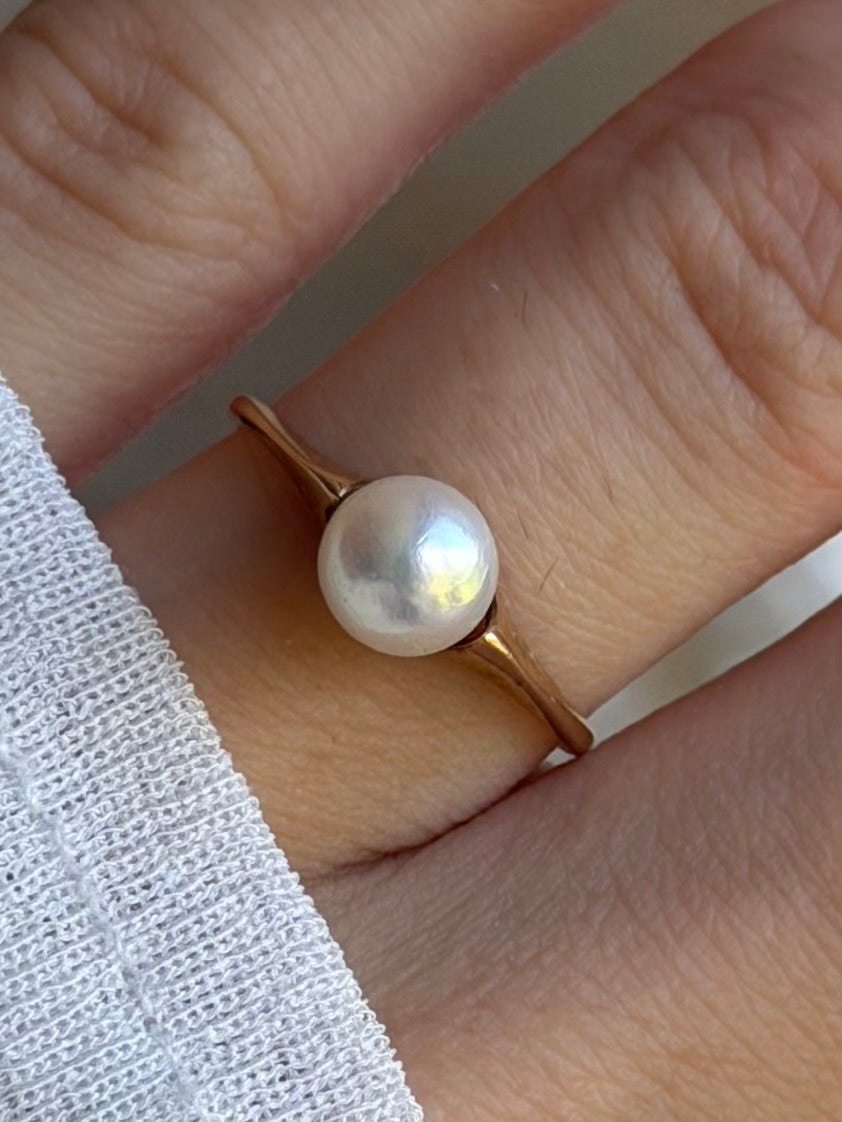 Vintage 14 krt. guldring med perle, str 51