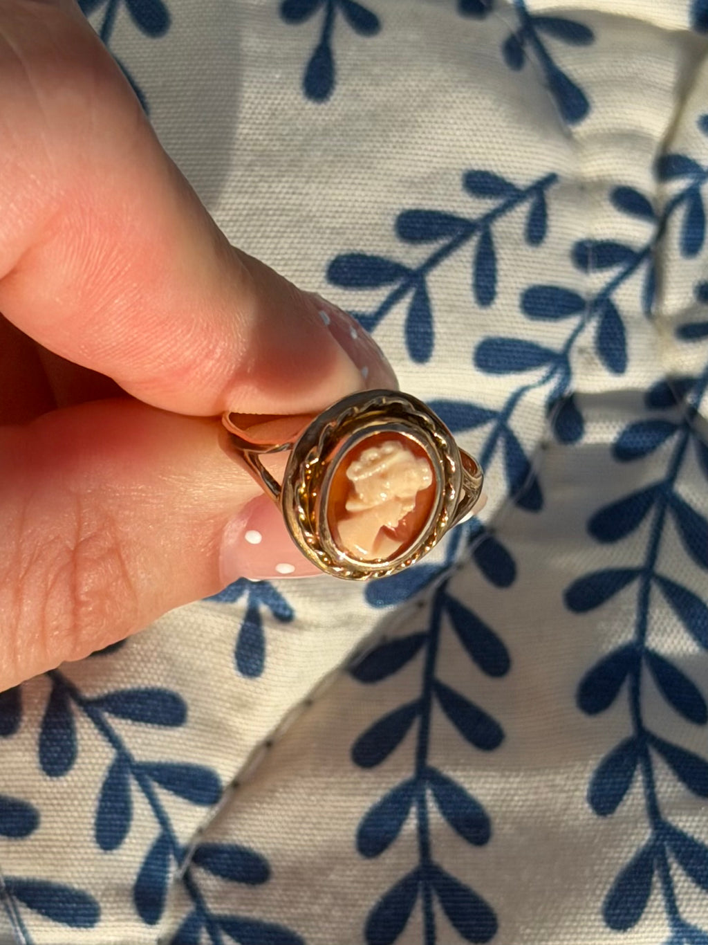 Vintage 14 karat cameo guldring, str 55