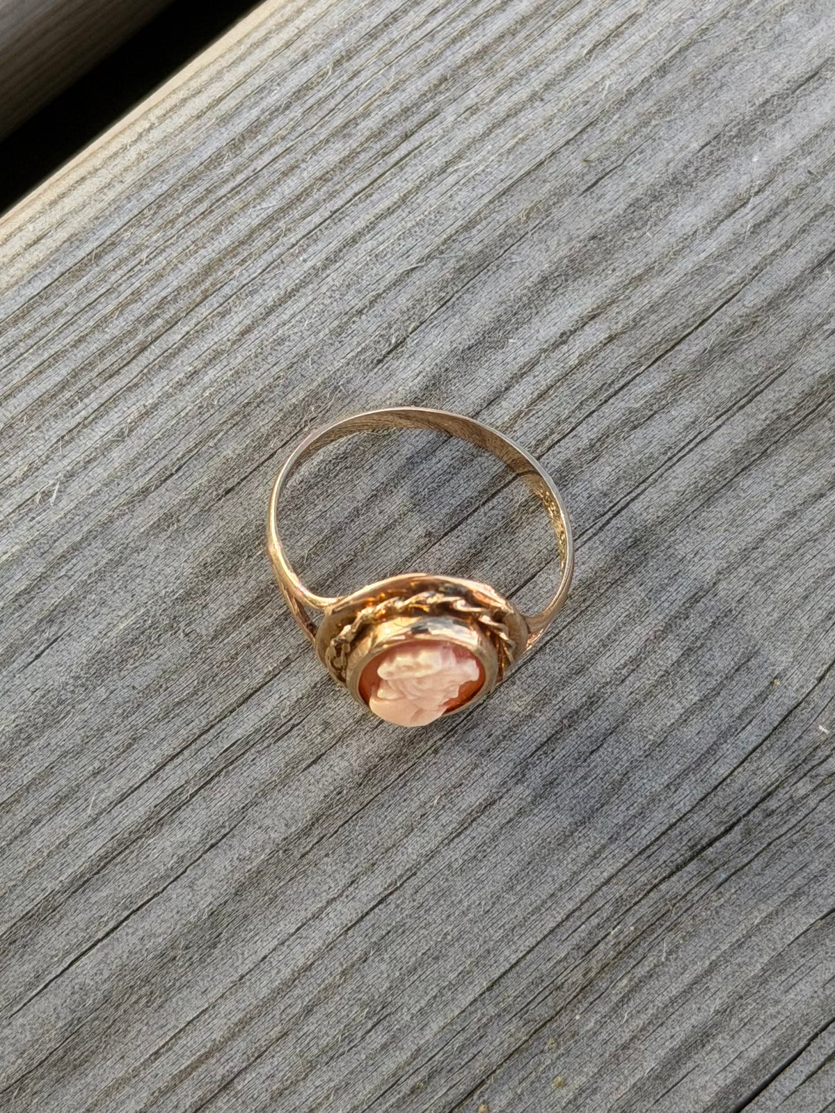 Vintage 14 karat cameo guldring, str 55