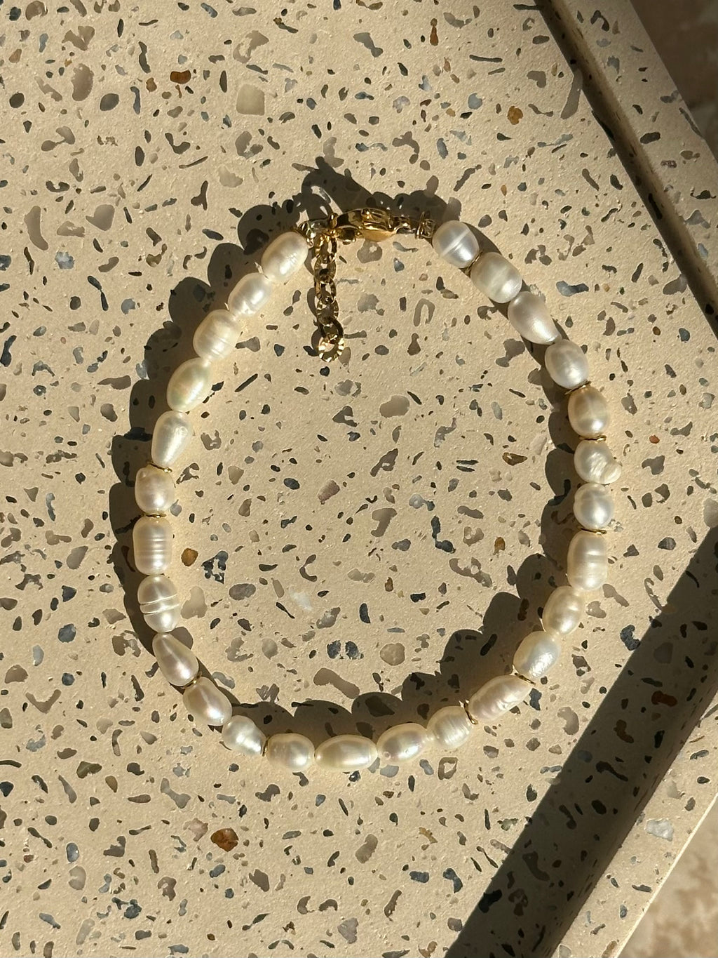 Lumine Ferskvandsperle-armbånd