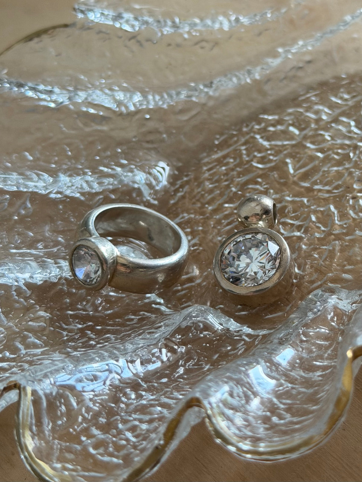 Vintage chunky sølvring og vedhæng med store klare sten