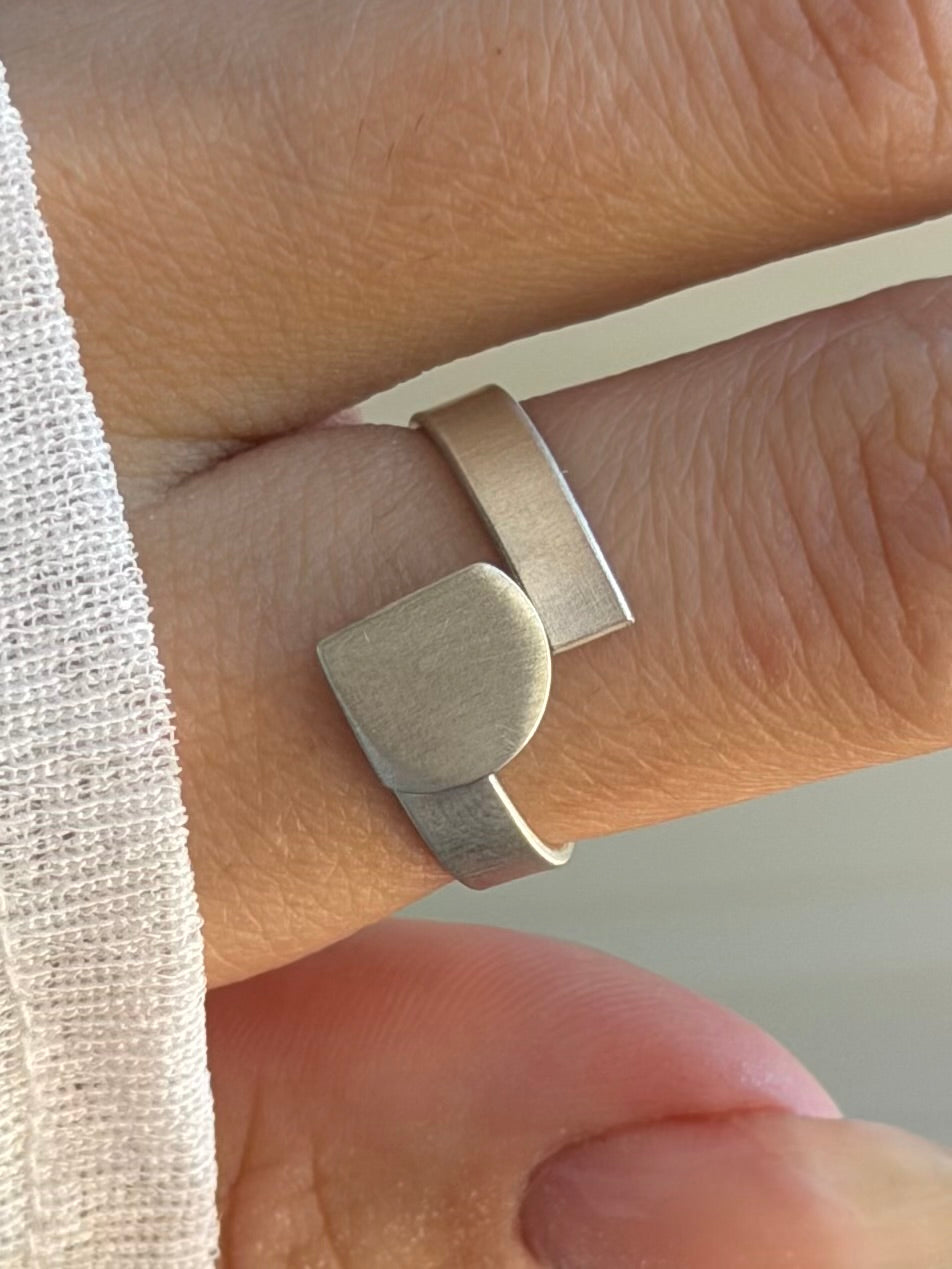 Alva ring